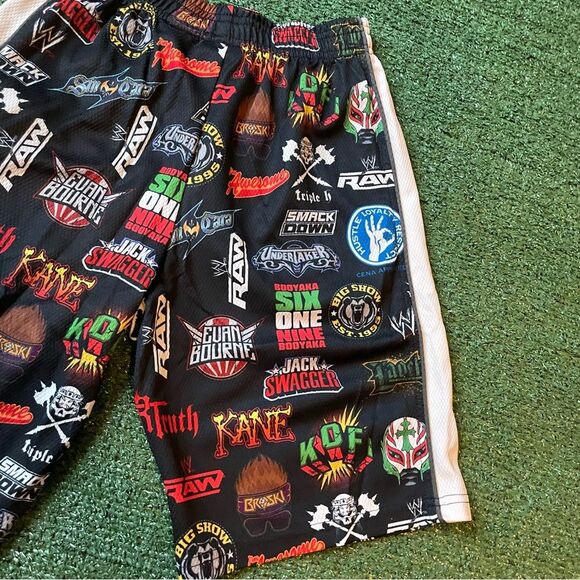 Vintage WWE Shorts Youth Ft. Kane John Cena Triple H Rey Mysterio & More Medium - Picture 9 of 12